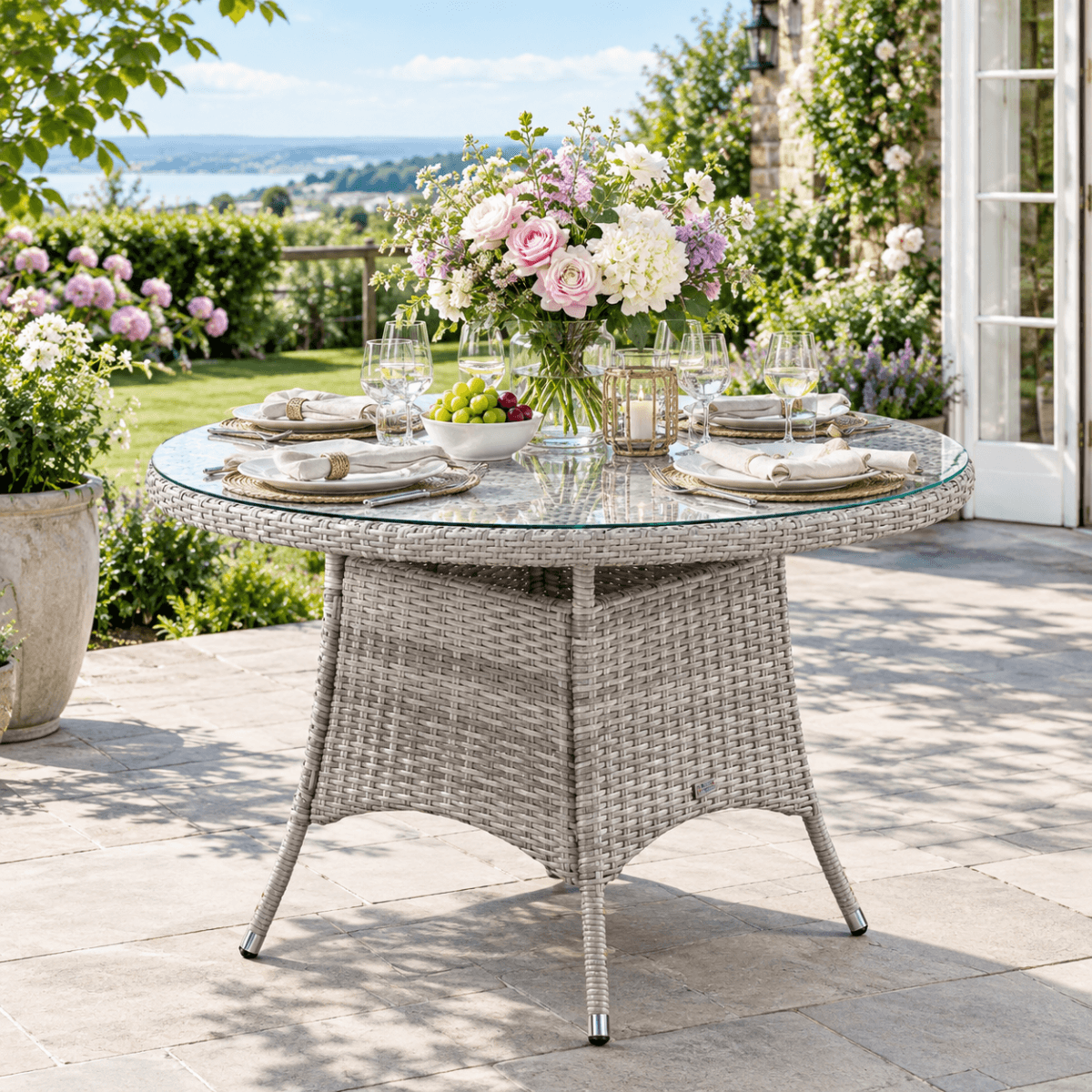 4 Seater Round Rattan Outdoor Dining Table - Garden Patio Dining Table