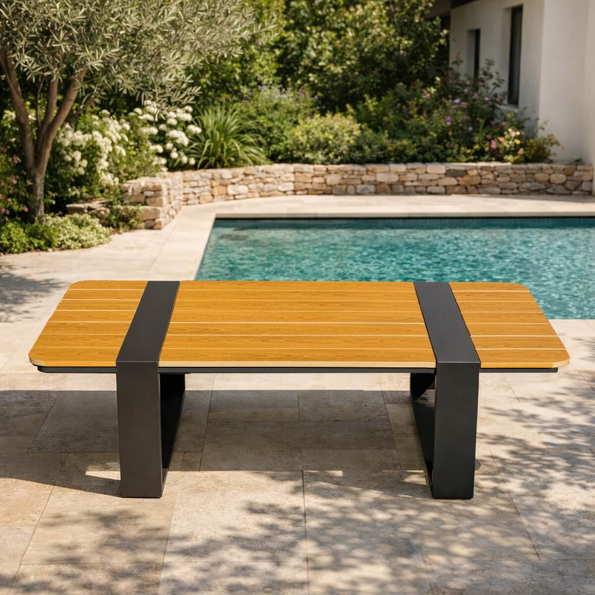 ARVIA Aluminum Coffee Table