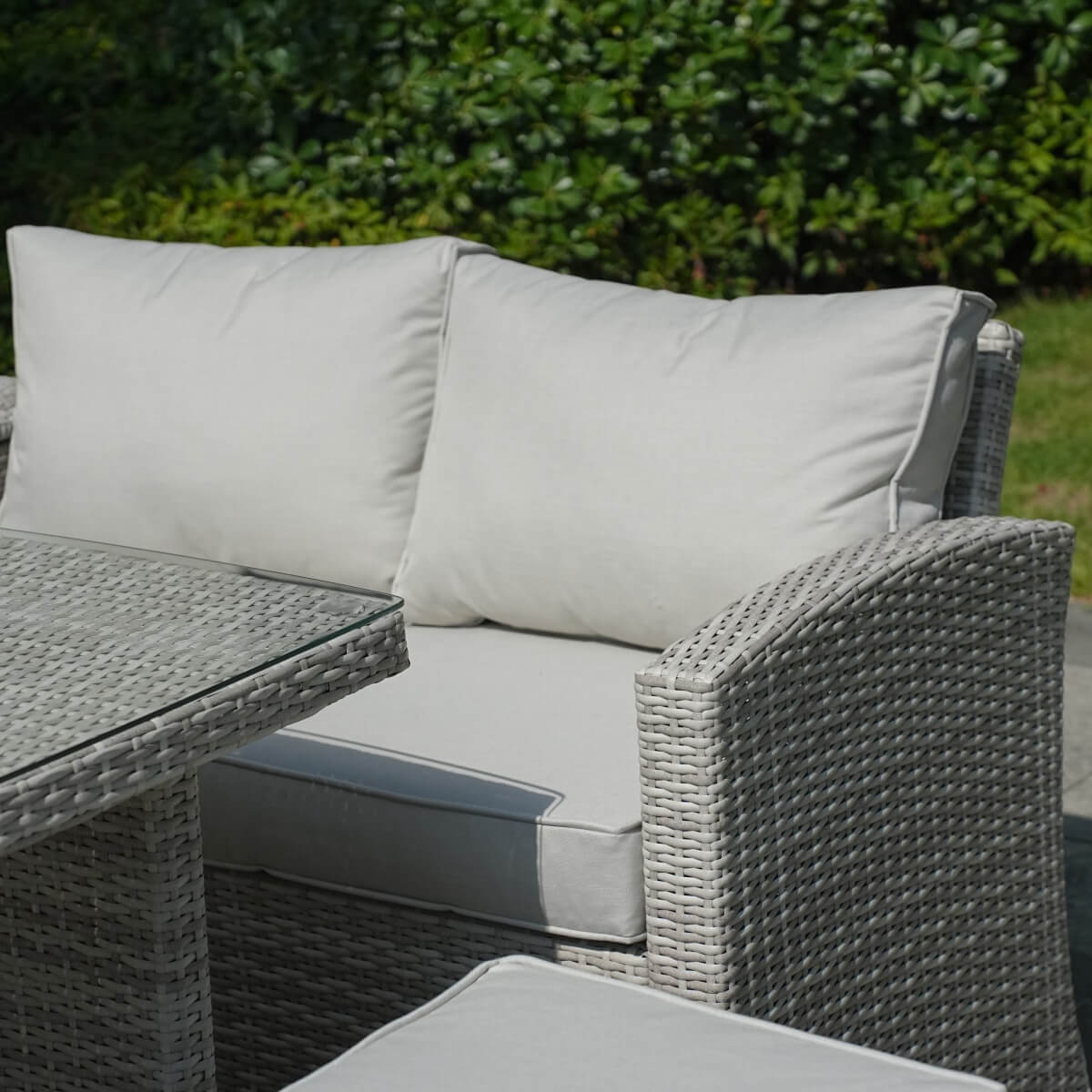 8 Seater Outdoor Rattan Sofa Set with Side Table & Footstools - Garden Furniture Set, Whitewash