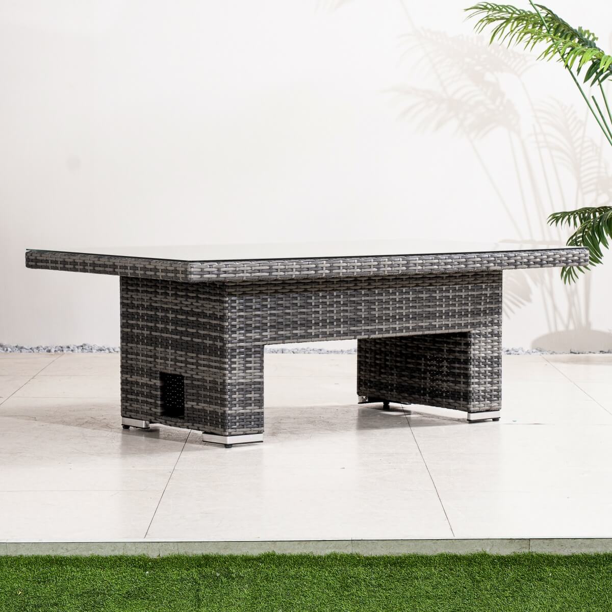 Outdoor Rattan Lift-Top Table with Tempered Glass Top - Garden Coffee Table