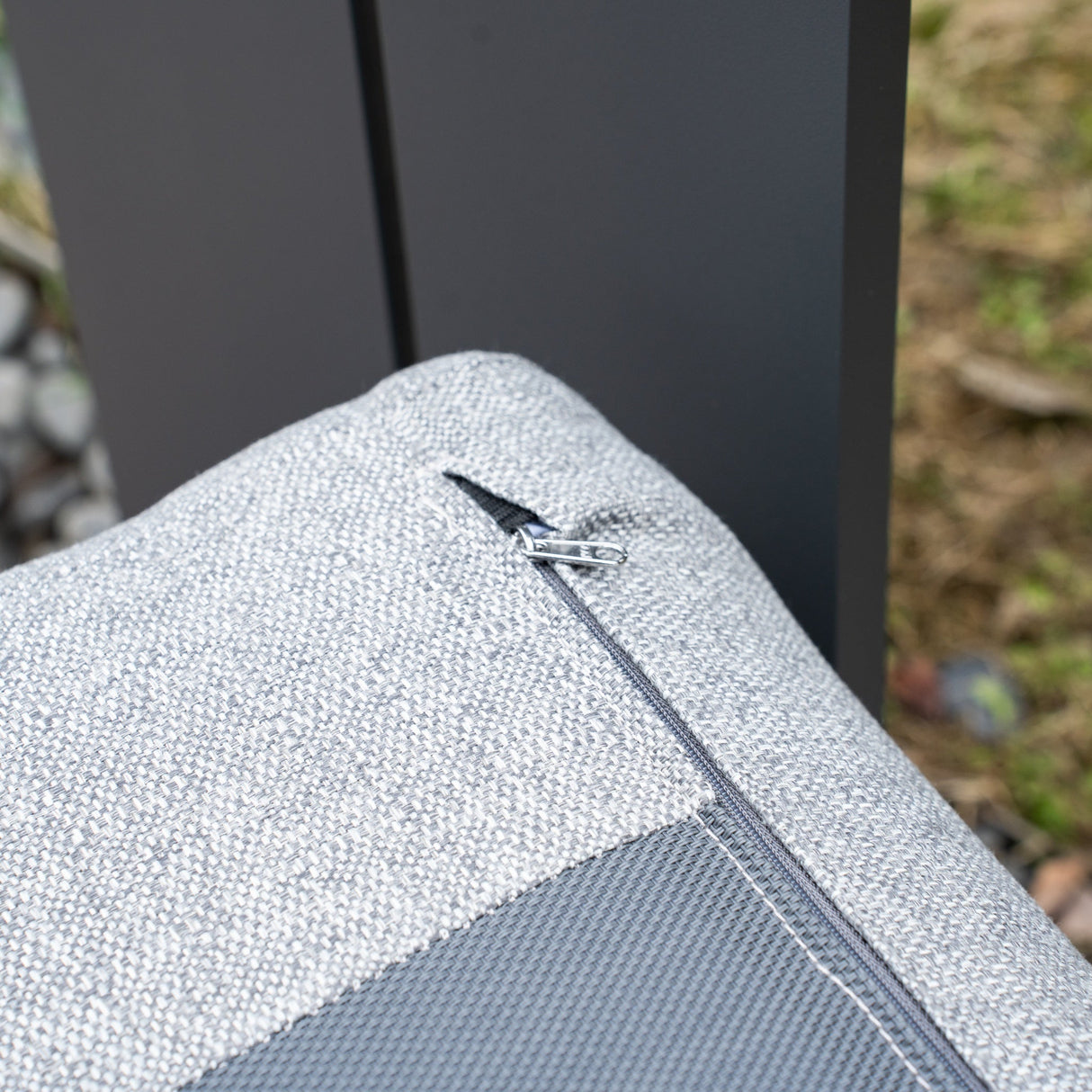 VAREL Aluminium Outdoor 2-Seater Sofa
