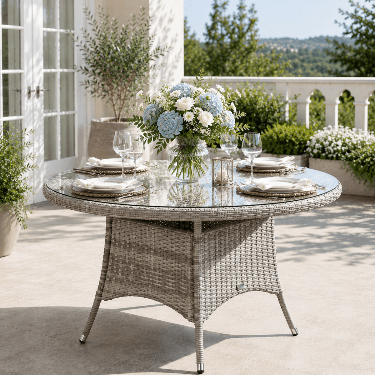 4 Seater Round Rattan Outdoor Dining Table - Garden Patio Dining Table