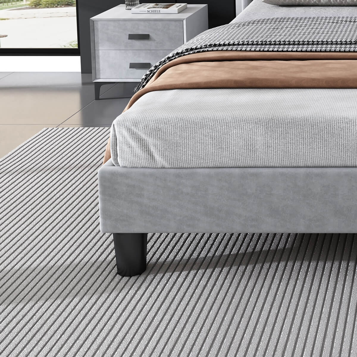 4ft6 Double Velvet LED Storage Bed - Upholstered Bed with USB & Type-C Charging, Grey
