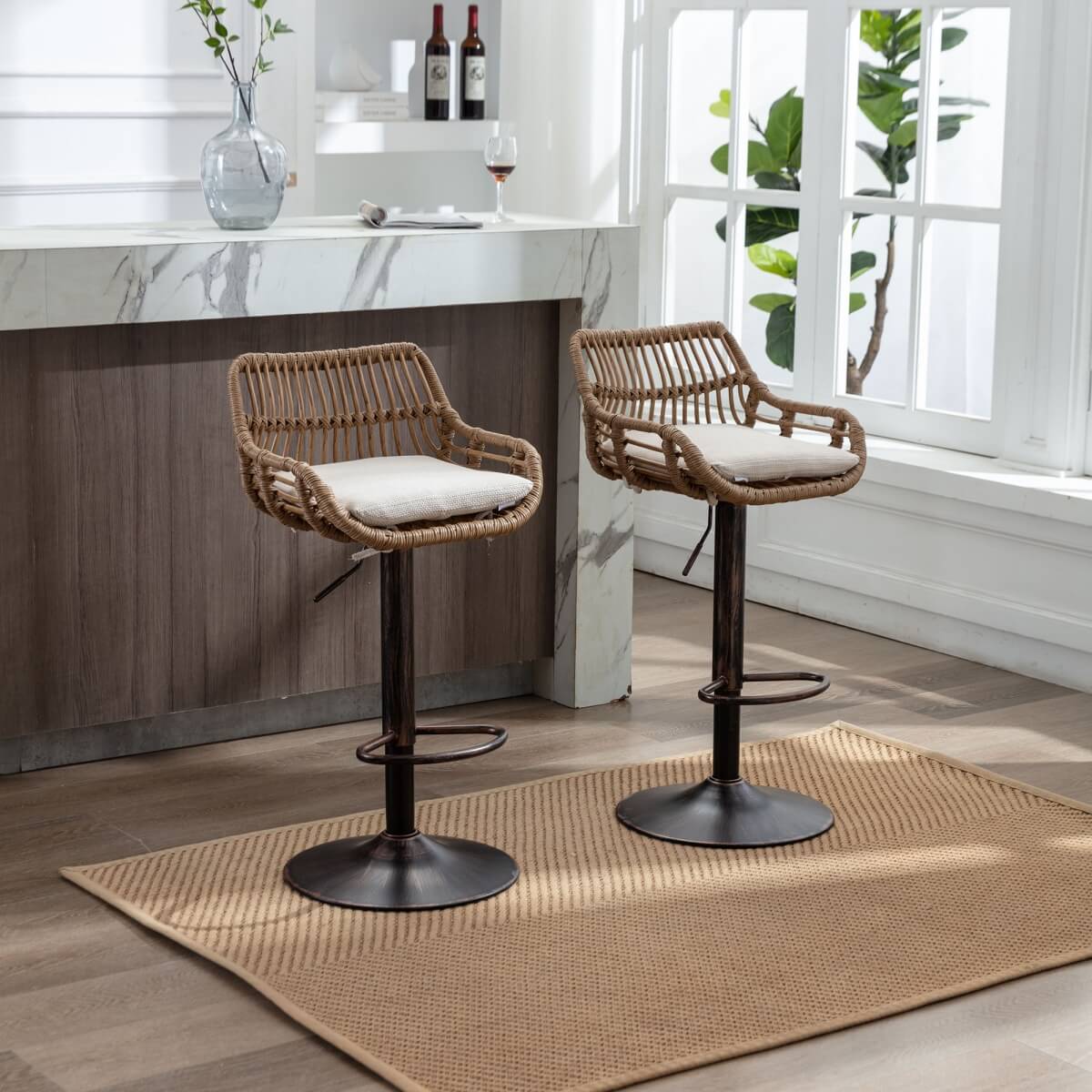 Set of 2 Swivel Bar Stools – Height Adjustable Bar Chairs with Cushions for Kitchen Island & Home Bar