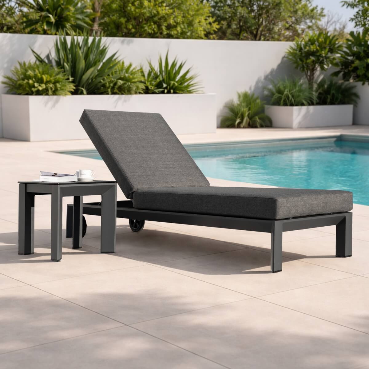 ARVE Aluminum Sun Lounger Set (Chaise + Side Table)