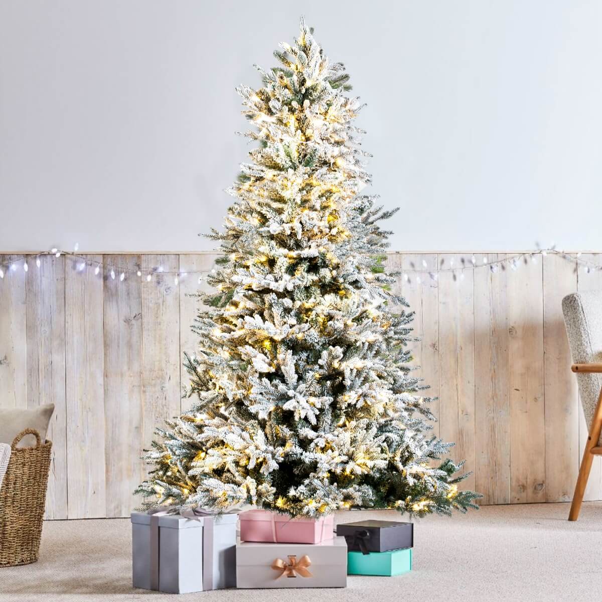 8ft Pre-Lit Finland Fir Artificial Christmas Tree - Lifelike PE/PVC Xmas Tree with 700 LED Lights, Warm & Bright White, Metal Stand