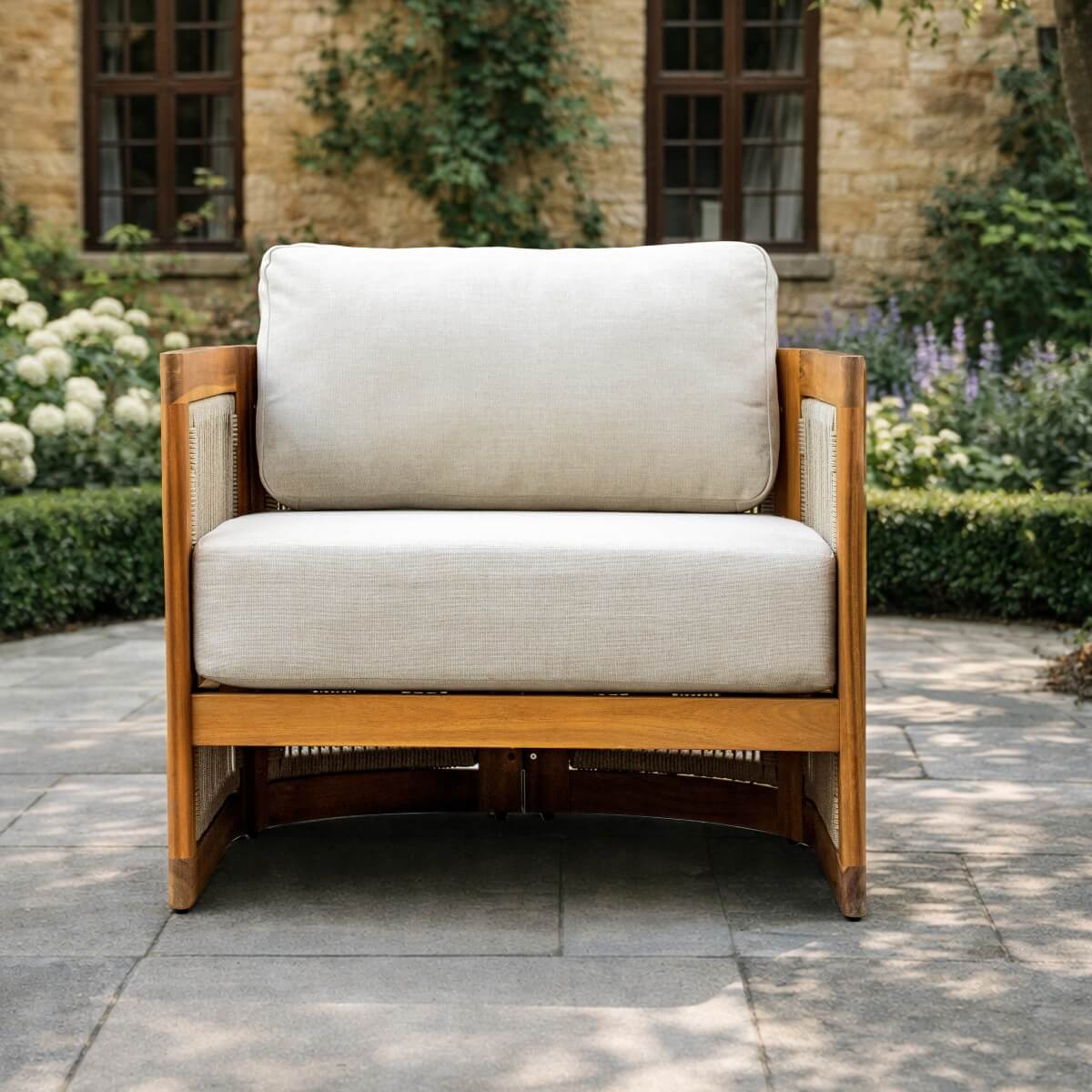 CAVEN Solid Wood Outdoor Armchair