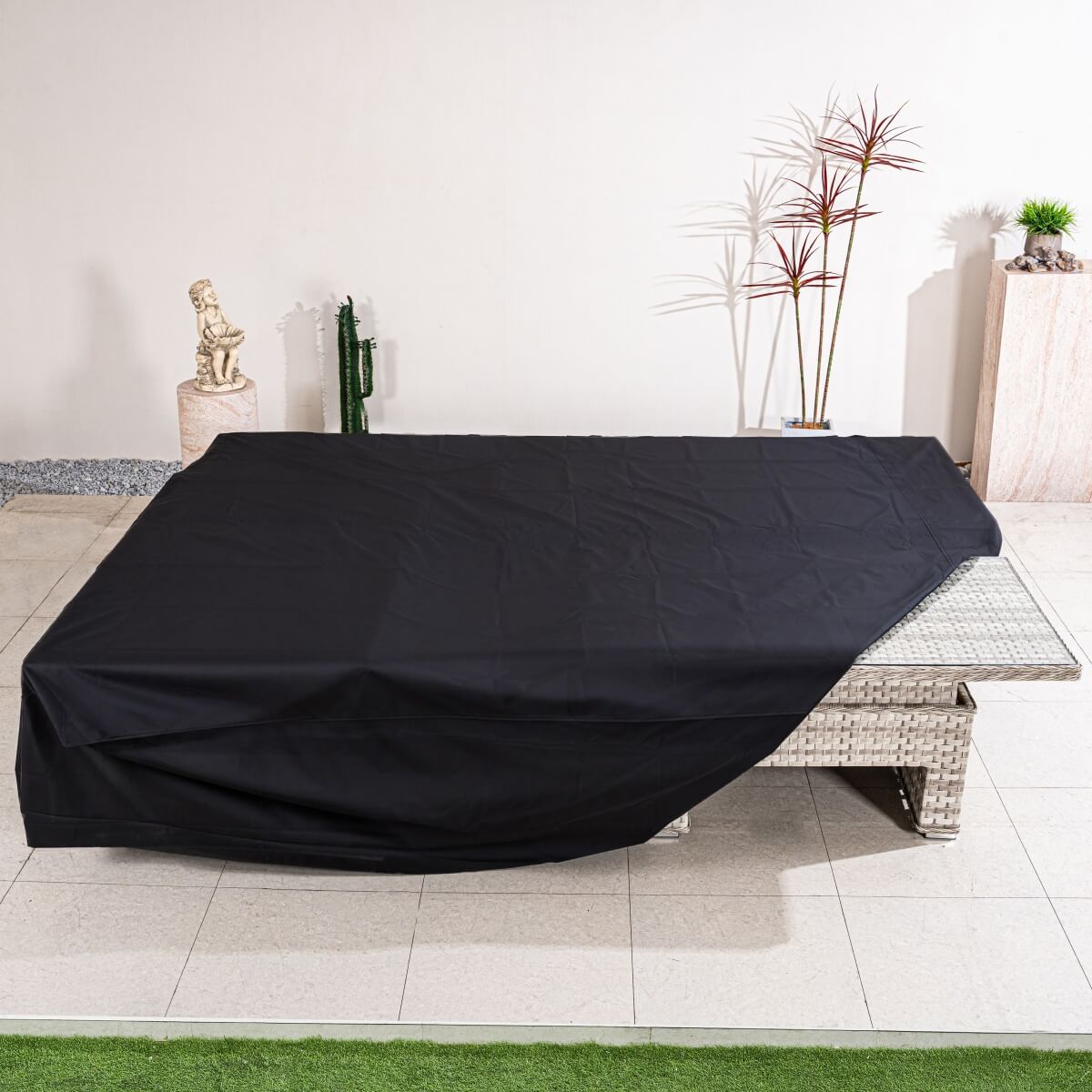 Waterproof Outdoor Furniture Cover RC-2028 – Heavy Duty, All-Season Protection (227 × 188 × 91 cm)